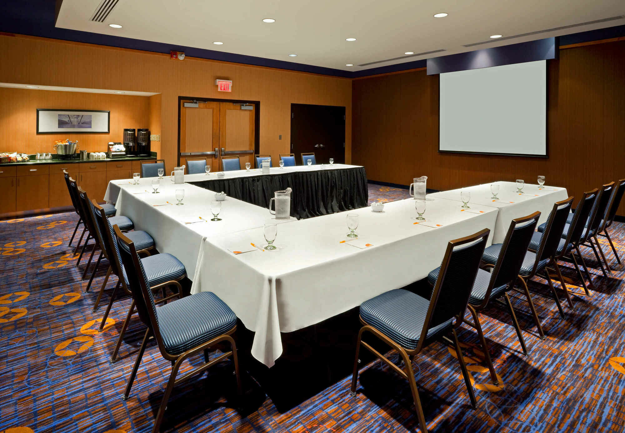 Courtyard By Marriott Toronto Vaughan Exterior photo