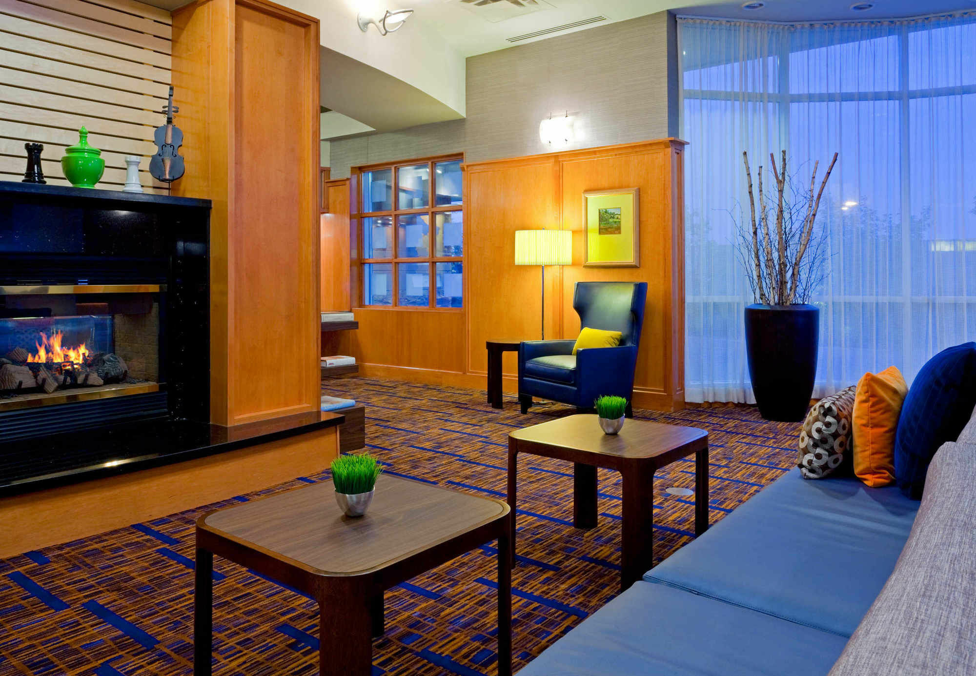 Courtyard By Marriott Toronto Vaughan Exterior photo